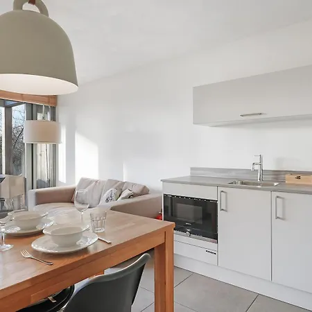 Deluxe | 2 Pers. Landzijde Apartment Ouddorp