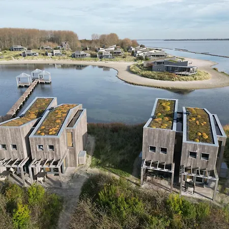 Deluxe | 2 Pers. Landzijde Appartement Ouddorp