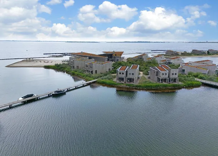 Deluxe | 2 Pers. Landzijde