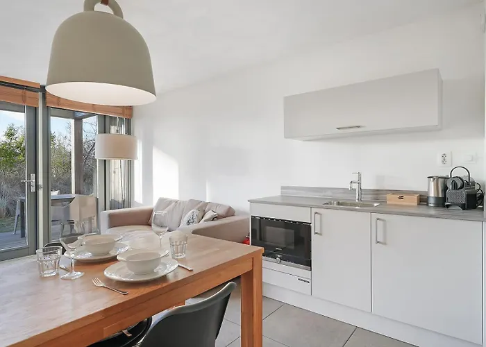 Deluxe | 2 Pers. Landseite Apartment Ouddorp