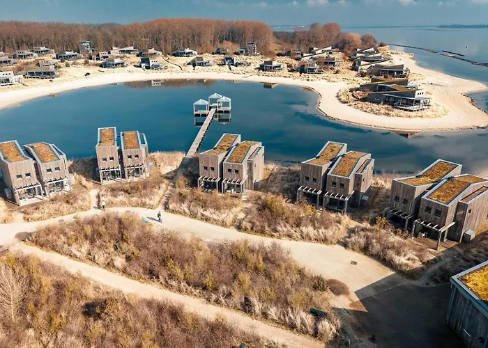 Deluxe | 2 Pers. Landseite Ouddorp